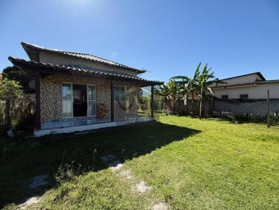 Casa para Venda, em Araruama, bairro Paracatu (Morro Grande), 2 dormit�rios, 1 banheiro, 3 vagas